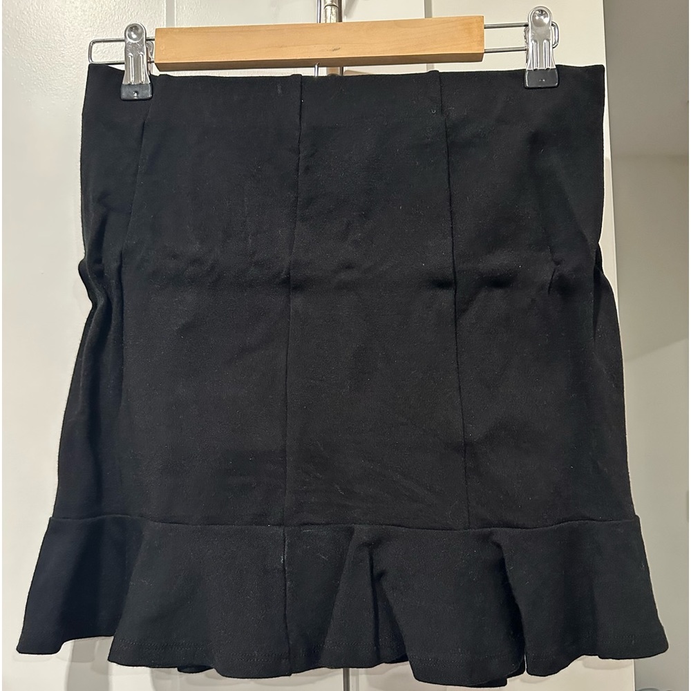 Stretch Mini Skirt